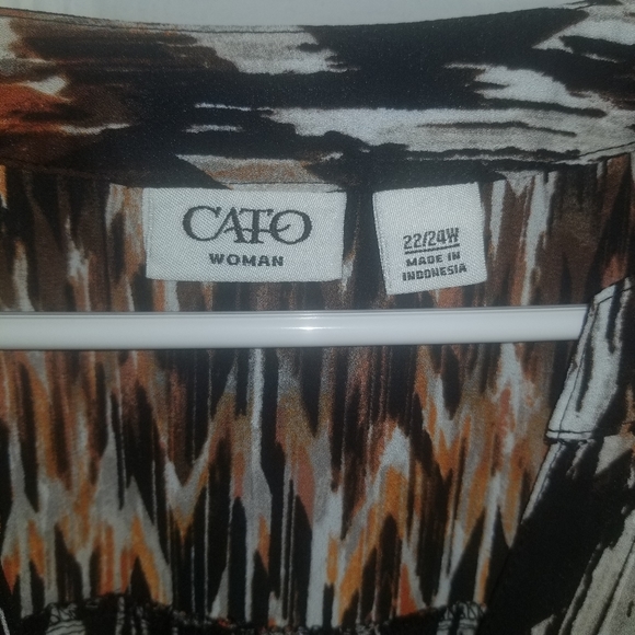 Cato 22/24 Black/White/Brown/Orange Blouse - Picture 4 of 8